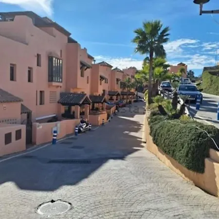 Duplex Alcores De Calahonda Vakantiehuis *